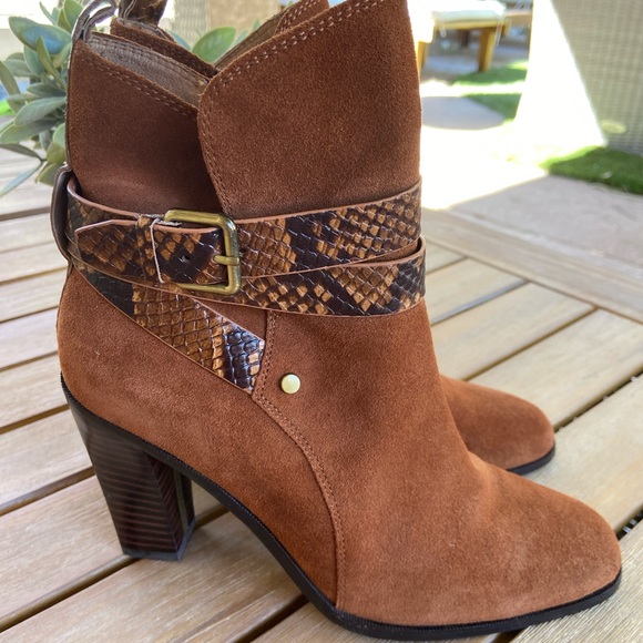 Donald J. Pliner Shoes - Donald Pliner cognac suede heel ankle boots 7.5